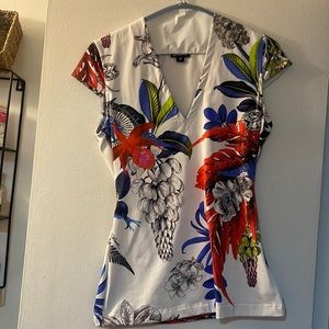 Top from Roberto Cavalli good condition. It’s stretch